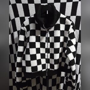 black and white checkered sherpa fleece jacket size Large